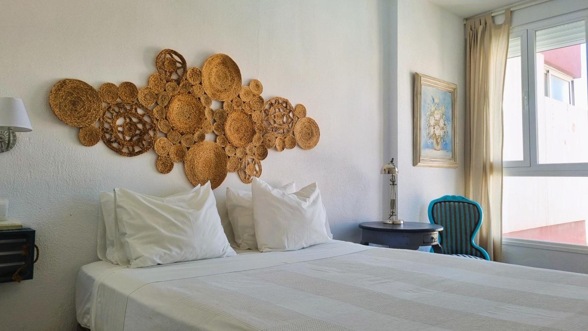 Neptuno Torrecilla Beach Nerja Exterior foto